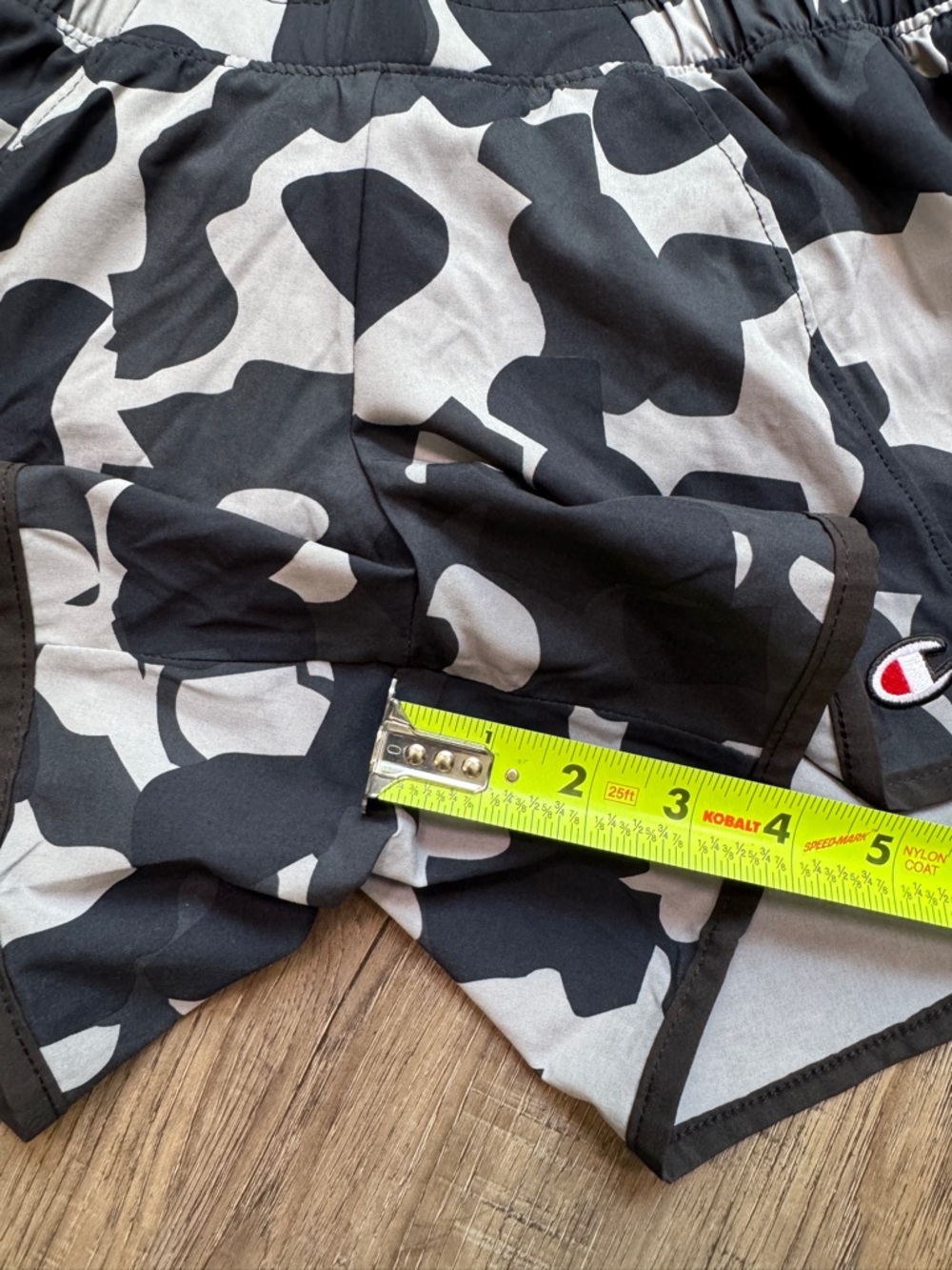 Champion Women's Black & White Camo Running Shorts - Brand New - Size Small - Picture 3 of 12
